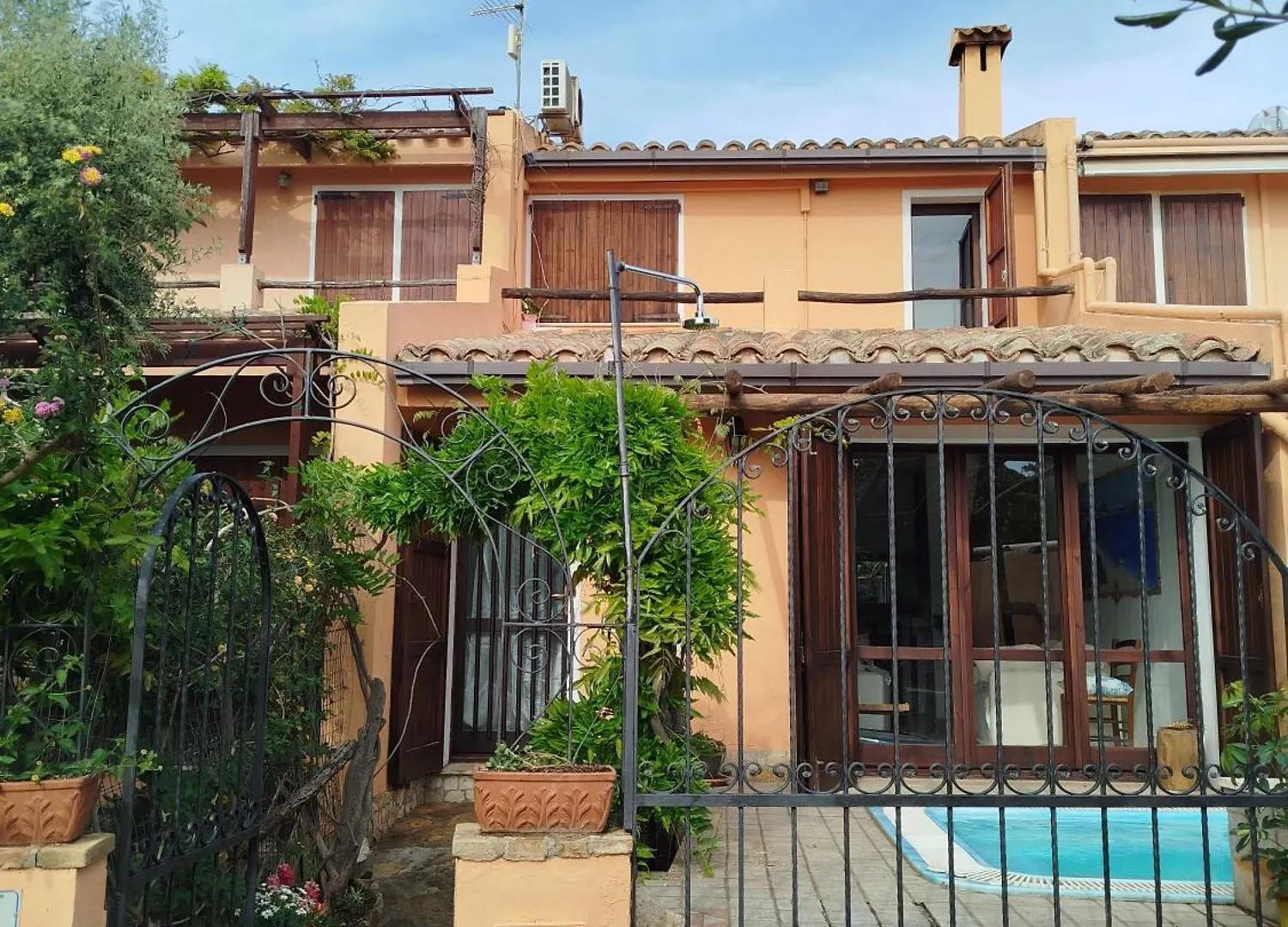 Holiday Vibes Relax Quartu SantʼElena 0*,